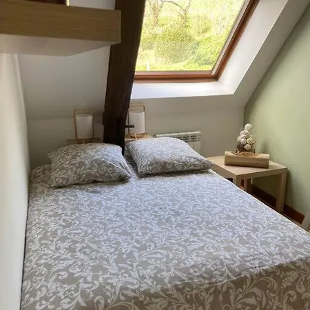 Au Bord De La Riviere 3 9 Couchages Dont 3 En Mezzanine *